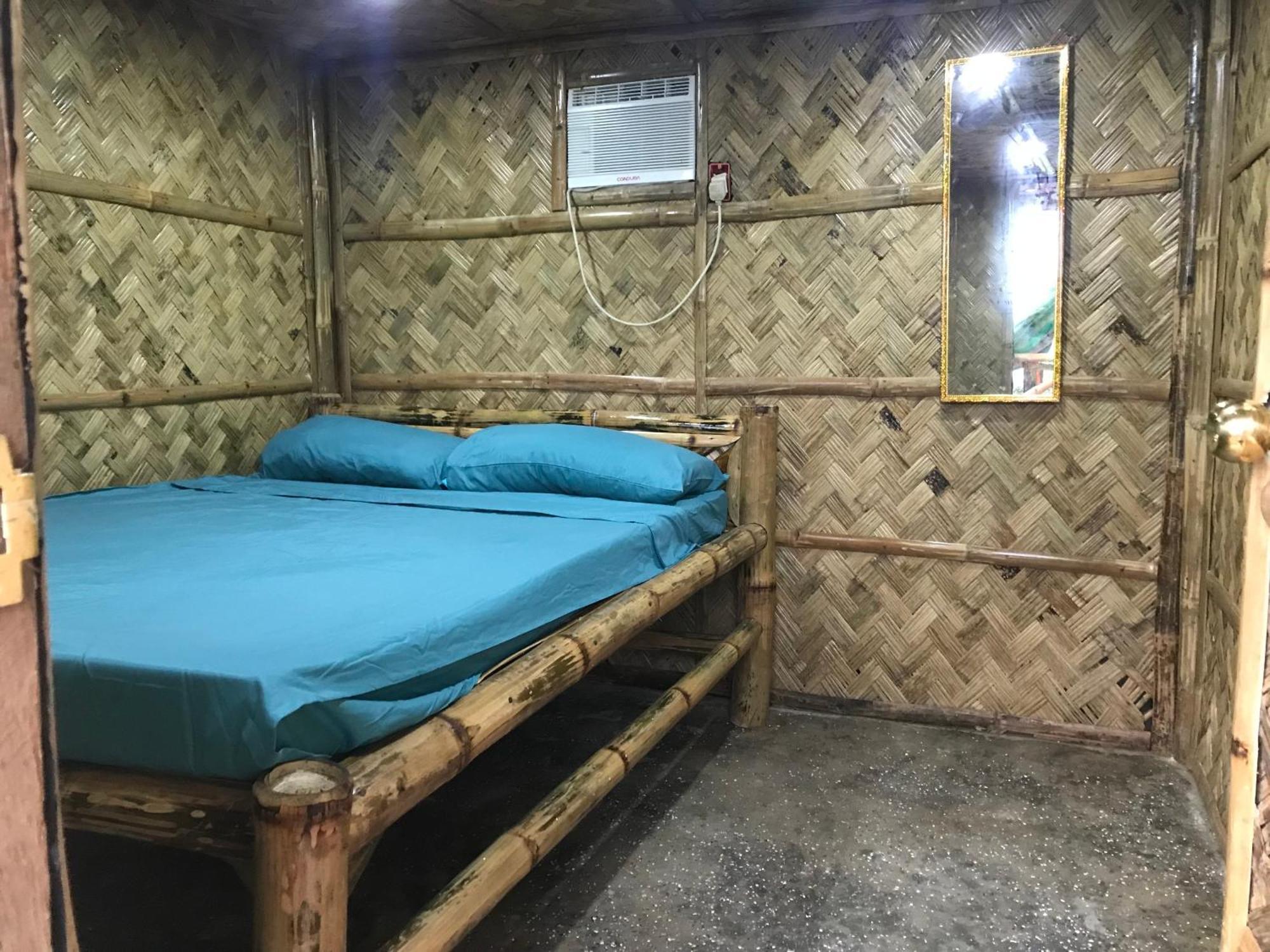 Bayview Coron Kawa Resort Екстер'єр фото
